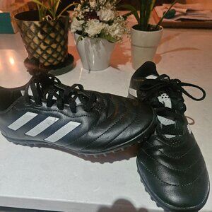 BOYS Indoor Soccer Cleats